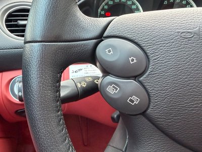 2005 Mercedes-BENZ SL thumbnail 25