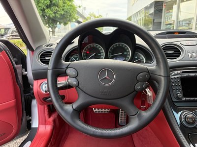 2005 Mercedes-BENZ SL thumbnail 22