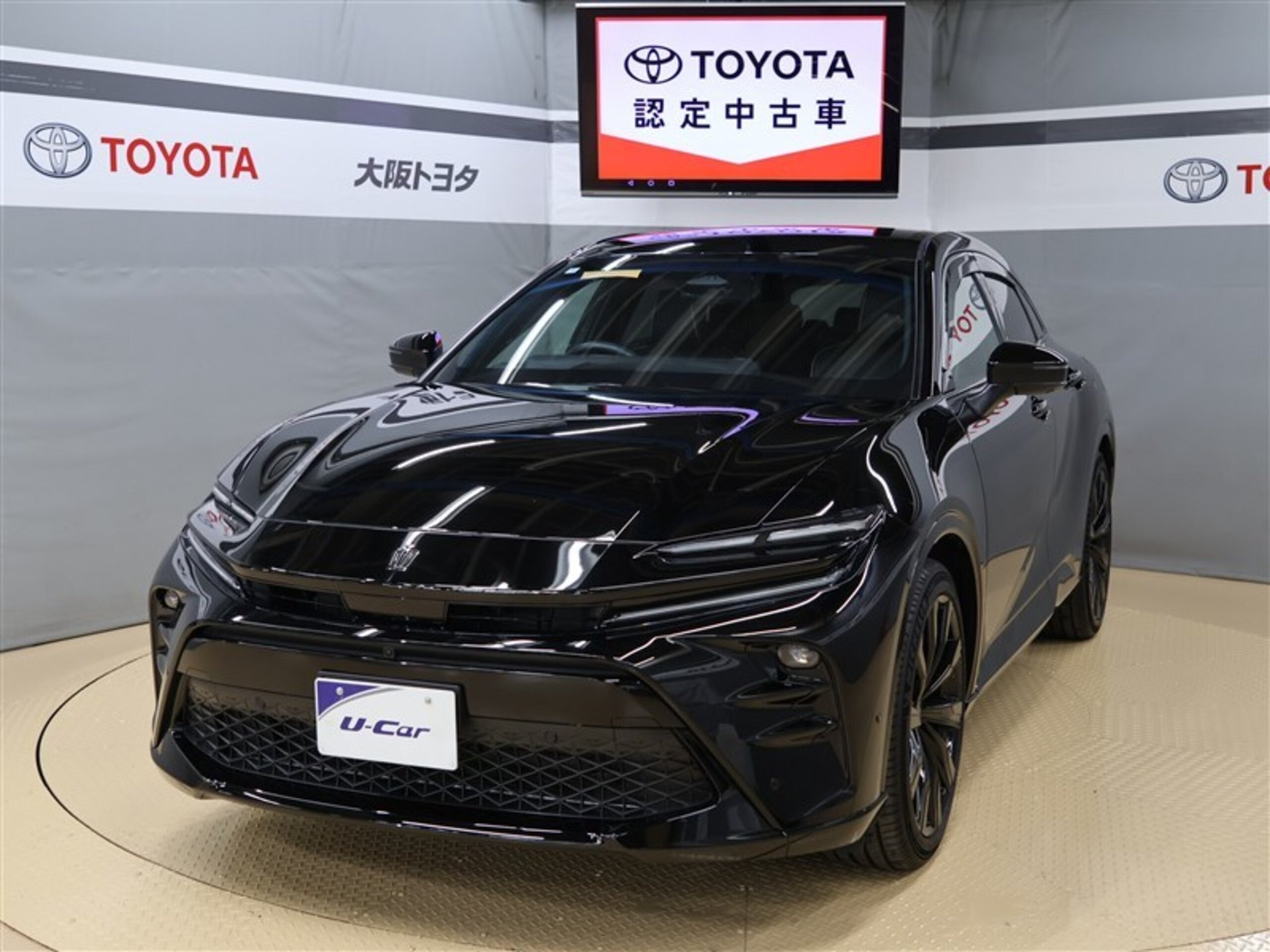 TOYOTA CROWN SPORT - View 1