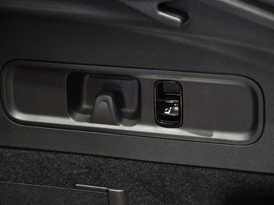 2026 Mercedes-BENZ GLC AMG 缩略图 68
