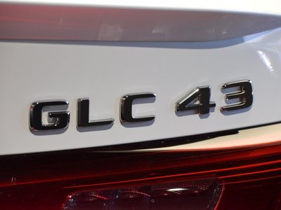 2026 Mercedes-BENZ GLC AMG 照片 9