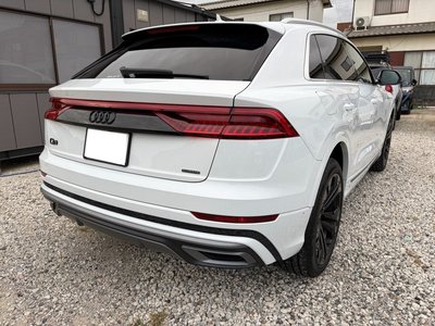 AUDI Q8 - 9