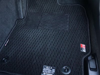 2024 Toyota GR COROLLA thumbnail 38