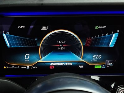 MERCEDES-BENZ GT AMG - 8