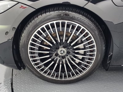 MERCEDES-BENZ EQS - 6