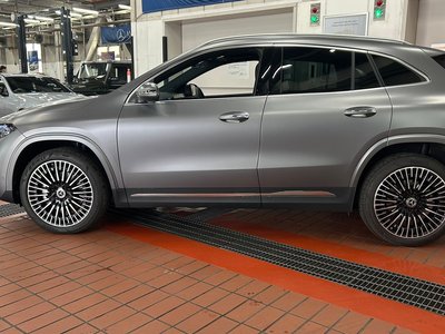 MERCEDES-BENZ EQA - 8