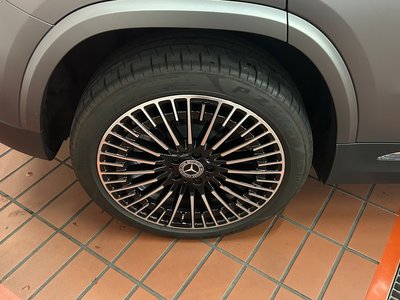 MERCEDES-BENZ EQA - 7