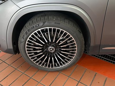 MERCEDES-BENZ EQA - 5