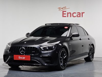 MERCEDES-BENZ E-CLASS - 1