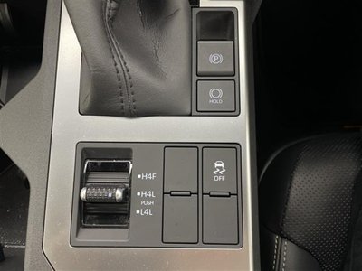 2024 Toyota LAND CRUISER 250 — миниатюра 25