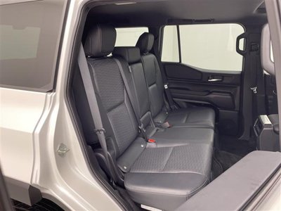 2024 Toyota LAND CRUISER 250 — фото 8
