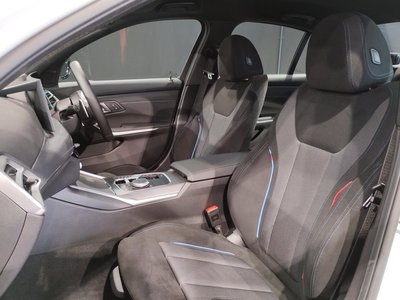 صورة مصغرة 18 لـ 2025 BMW 3 SERIES