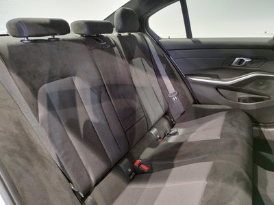 صورة مصغرة 76 لـ 2025 BMW 3 SERIES