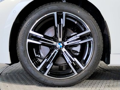 صورة مصغرة 66 لـ 2025 BMW 3 SERIES