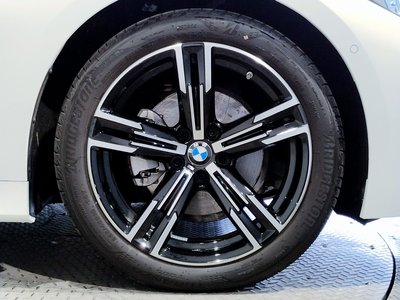 صورة مصغرة 63 لـ 2025 BMW 3 SERIES