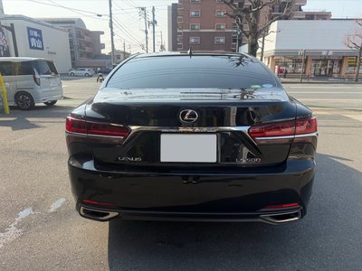 LEXUS LS - 4