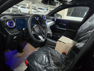 MERCEDES-BENZ GLC - 10