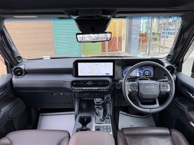 TOYOTA LAND CRUISER 250 - 6