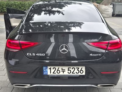 MERCEDES-BENZ CLS - 1