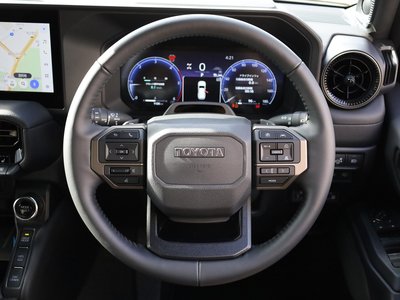 TOYOTA LAND CRUISER 250 - 9