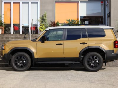 TOYOTA LAND CRUISER 250 - 3