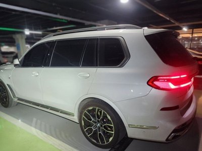 BMW X7 - 3