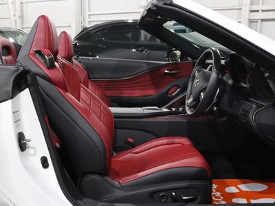 صورة 12 لـ 2023 Lexus LC CONVERTIBLE