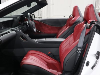 صورة 16 لـ 2023 Lexus LC CONVERTIBLE