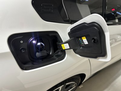 2024 BMW I5 — миниатюра 17