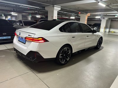 صورة 4 لـ 2024 BMW I5