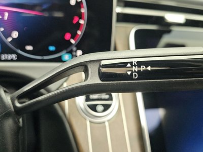 MERCEDES-BENZ E-CLASS - 9