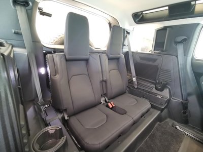 2023 LAND Rover DEFENDER — миниатюра 32