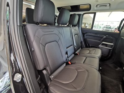 2023 LAND Rover DEFENDER — миниатюра 31