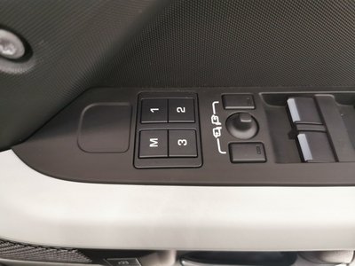 2023 LAND Rover DEFENDER — миниатюра 16