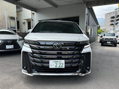 TOYOTA VELLFIRE - 2