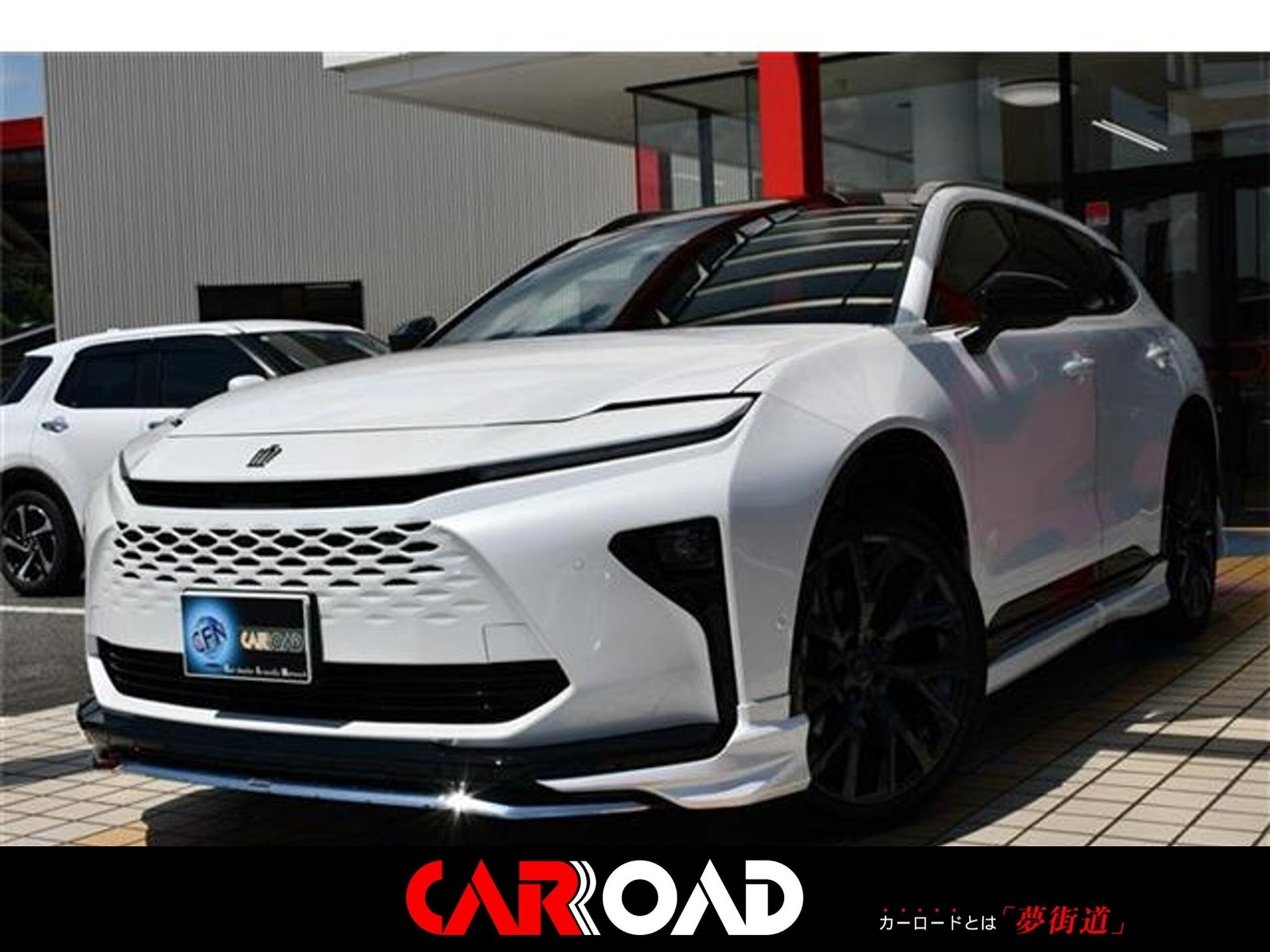 TOYOTA CROWN ESTATE - View 1