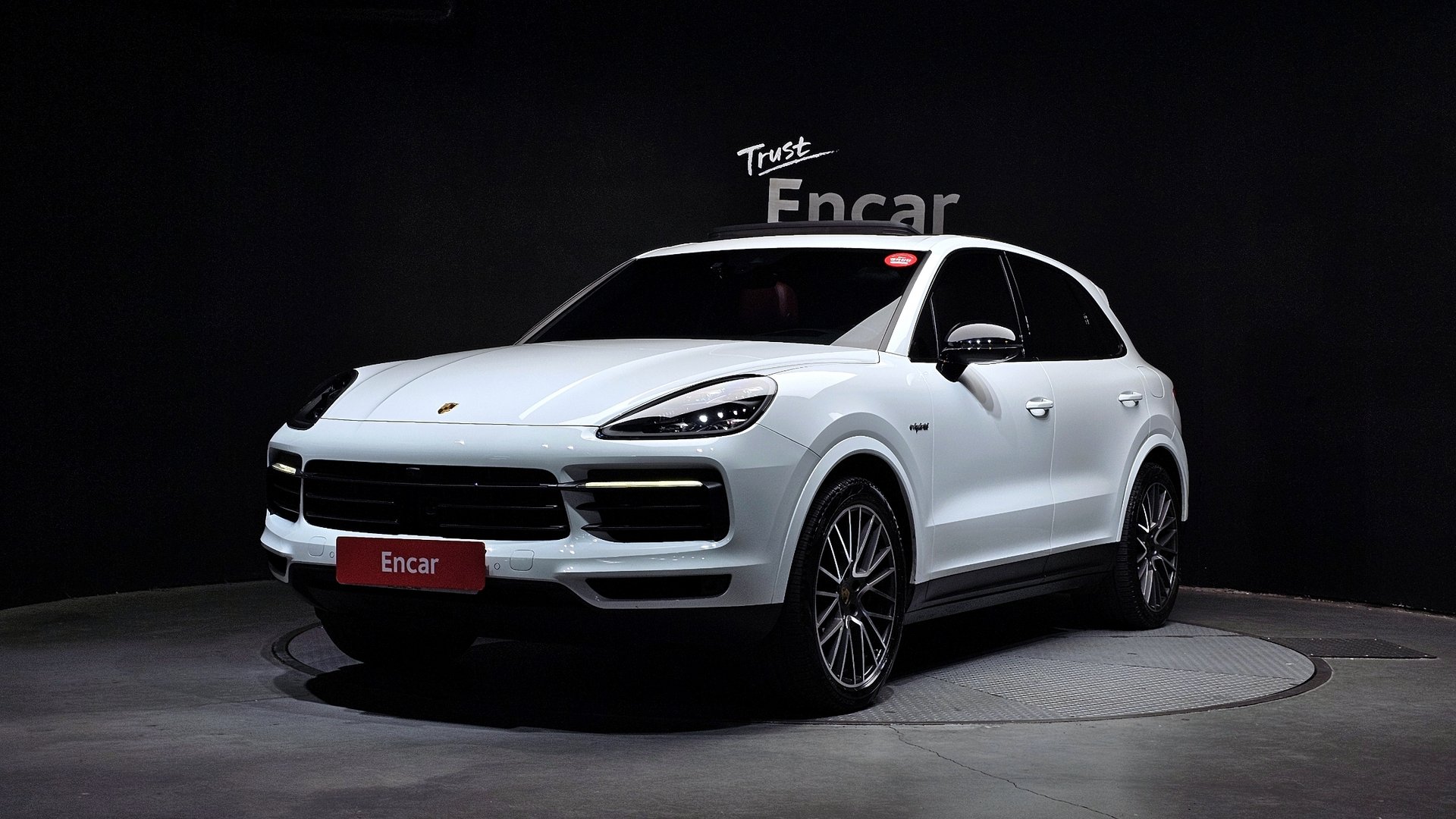PORSCHE CAYENNE - View 1