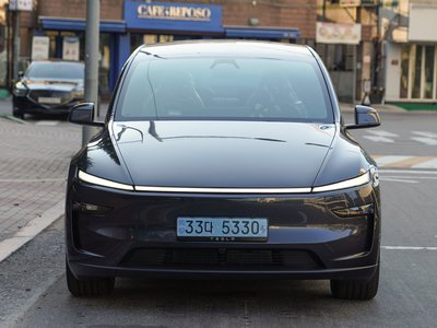 2026 Tesla MODEL Y 照片 2