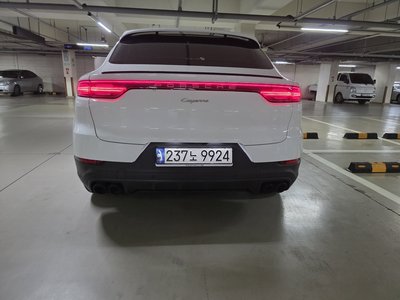 PORSCHE CAYENNE - 4