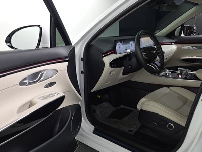 2024 Genesis GV70 缩略图 13