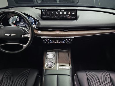 GENESIS G80 (RG3) - 5