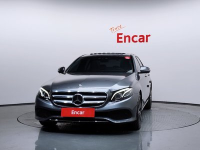 صورة 2 لـ 2020 Mercedes-BENZ E-CLASS
