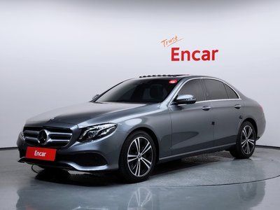 صورة 1 لـ 2020 Mercedes-BENZ E-CLASS