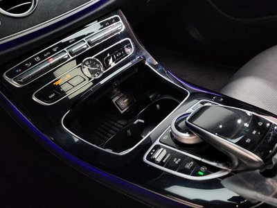 2020 Mercedes-BENZ E-CLASS thumbnail 28