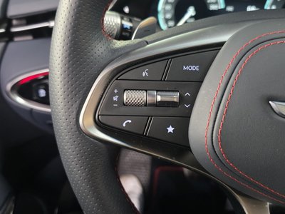 2023 Genesis GV70 — миниатюра 33