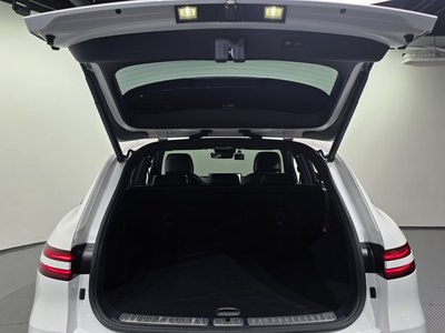 2023 Genesis GV70 — миниатюра 26