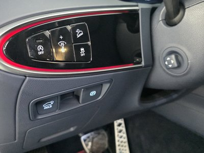 2023 Genesis GV70 — миниатюра 29