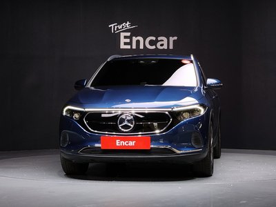 MERCEDES-BENZ EQA - 2