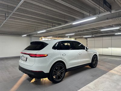 PORSCHE CAYENNE - 2