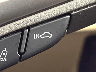 TOYOTA LAND CRUISER PRADO - 7